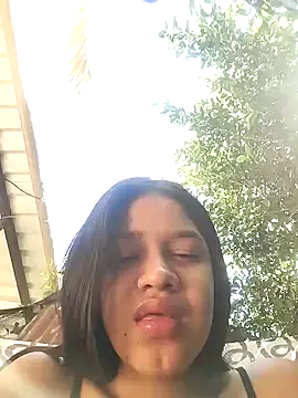 Snapshot of Little_Pau_Dirty chatting on 7, 1, 2025 Little Pau Dirty online show from 7, 1, 2025