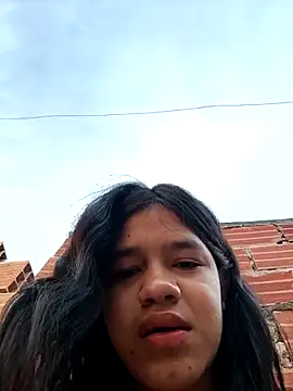 Snapshot of Little_Pau_Dirty chatting on 15, 10, 2025 Little Pau Dirty online show from 15, 10, 2025