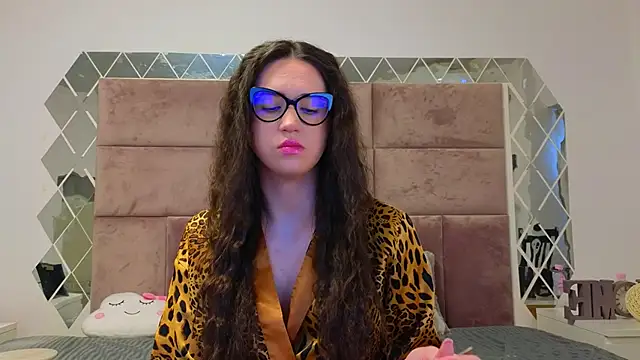 Snapshot of SweetScribe chatting on 12, 2, 2025 SweetScribe online show from 12, 2, 2025