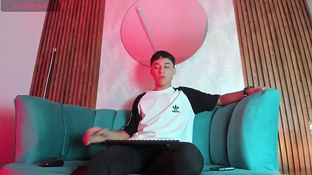 Austin Cardieff online show from 15, 2, 2025