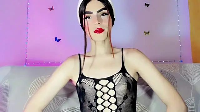 TatiGil online show from 10, 6, 2026
