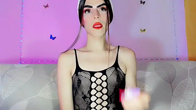 Snapshot of TatiGil chatting on 10, 7, 2026 TatiGil online show from 10, 7, 2026