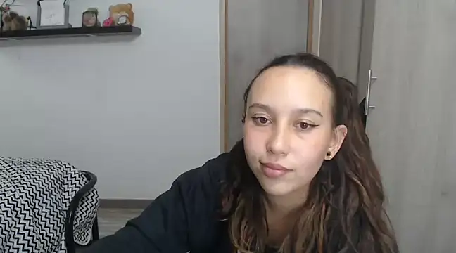 Skarlet Adams28 online show from 14, 12, 2024