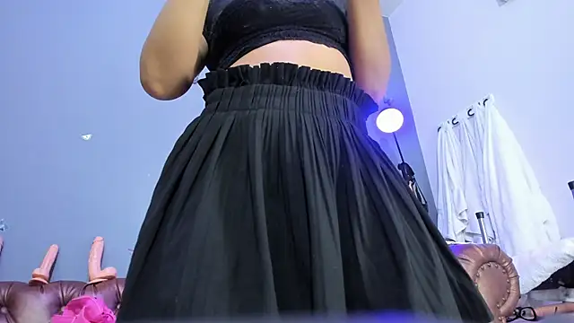 Kaira mosse online show from 10, 9, 2025