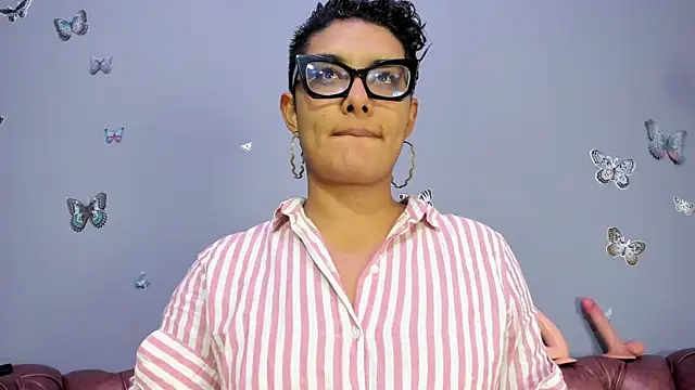 Kaira mosse online show from 10, 10, 2025