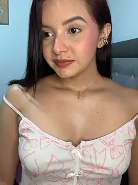 Melanyprada online show from 20, 5, 2026