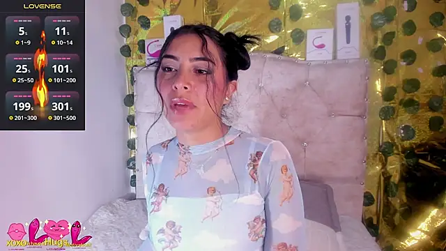 Snapshot of cristalconnorr chatting on 9, 5, 2026 cristalconnorr online show from 9, 5, 2026