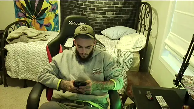 Snapshot of XMeF10 chatting on 14, 1, 2025 XMeF10 online show from 14, 1, 2025