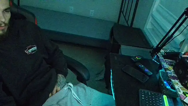 Snapshot of XMeF10 chatting on 15, 2, 2025 XMeF10 online show from 15, 2, 2025