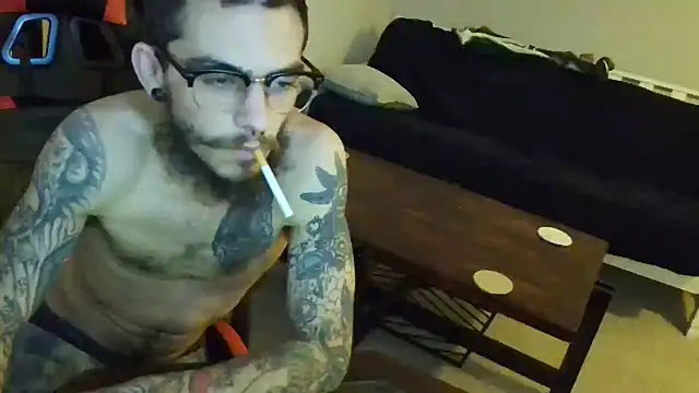 Snapshot of XMeF10 chatting on 24, 2, 2025 XMeF10 online show from 24, 2, 2025