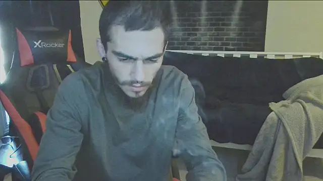 Snapshot of XMeF10 chatting on 2, 3, 2025 XMeF10 online show from 2, 3, 2025