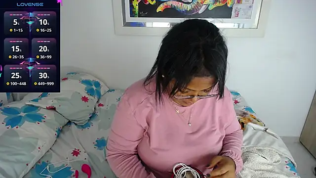 miajoseph  online show from 21, 2, 2025