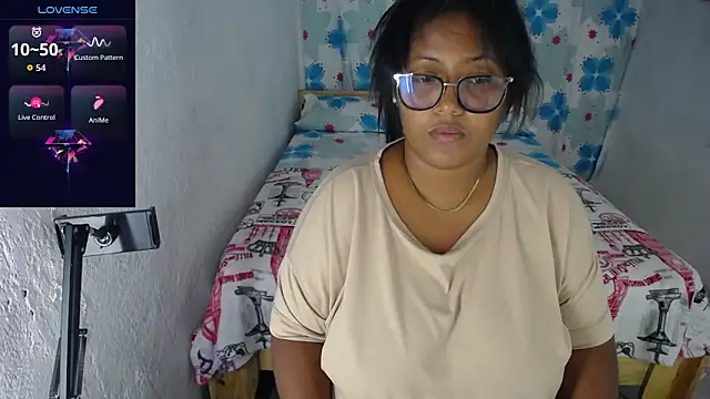 miajoseph  online show from 24, 4, 2026