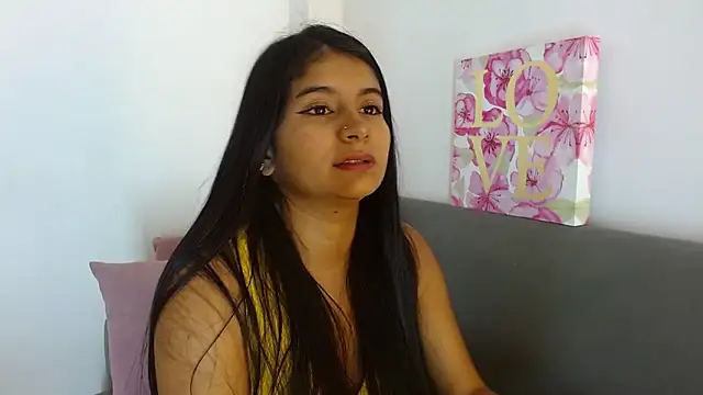 anahi  s online show from 5, 3, 2025