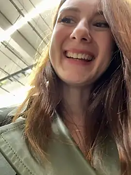 Dina Tease online show from 8, 10, 2025