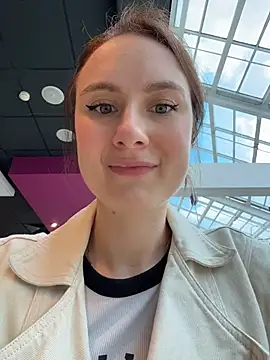 Dina Tease online show from 9, 7, 2026