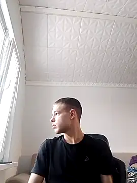 pretty roman online show from 18, 2, 2025