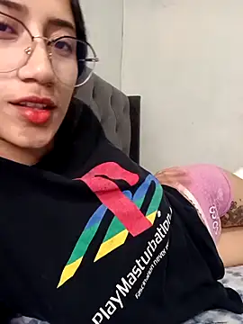 Snapshot of KaitlynLoveCam chatting on 11, 2, 2025 KaitlynLoveCam online show from 11, 2, 2025