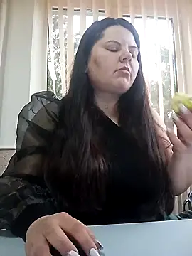 Snapshot of ValhallaXXL chatting on 24, 1, 2025 ValhallaXXL online show from 24, 1, 2025