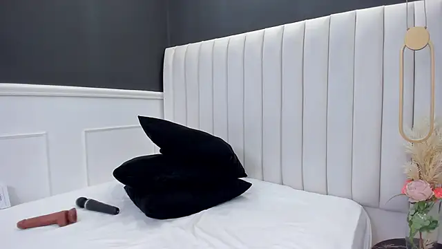 Snapshot of chloe_zulay chatting on 15, 3, 2025 chloe zulay online show from 15, 3, 2025