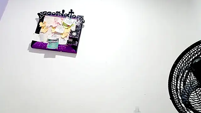 PetiteIvoryQueen19 online show from 24, 2, 2026