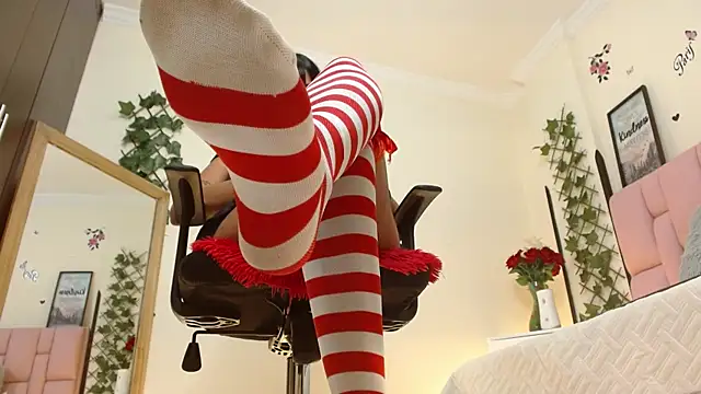 isabela ferrer  online show from 29, 1, 2025