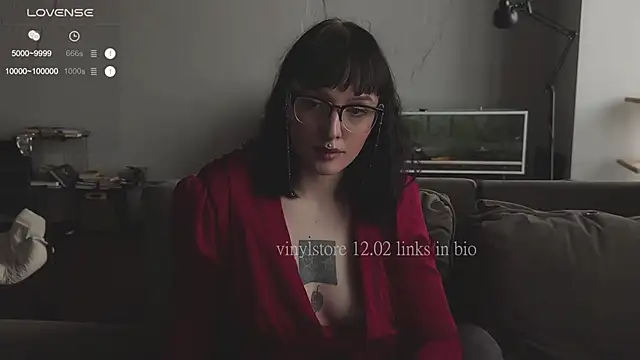 vinylstore online show from 12, 2, 2025