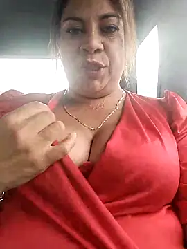 Snapshot of Laura-Hernandez chatting on 21, 3, 2025 Laura-Hernandez online show from 21, 3, 2025