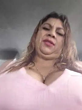 Laura-Hernandez online show from 21, 12, 2025