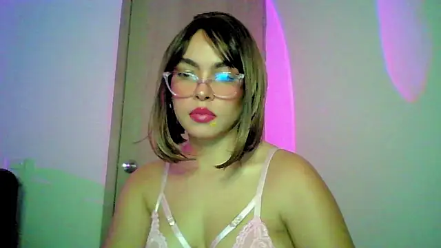 Kiri Cutee online show from 25, 9, 2025