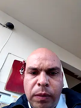 Snapshot of Camilo-31RI chatting on 11, 4, 2026 Camilo-31RI online show from 11, 4, 2026