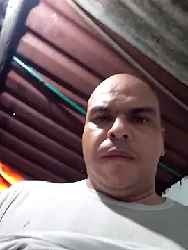 Snapshot of Camilo-31RI chatting on 2, 5, 2026 Camilo-31RI online show from 2, 5, 2026