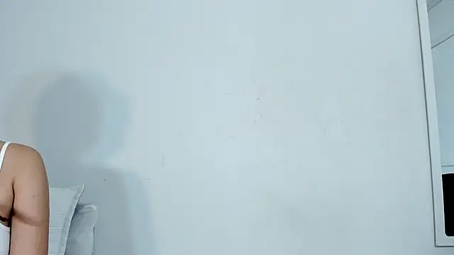 Maia W10 online show from 25, 1, 2025