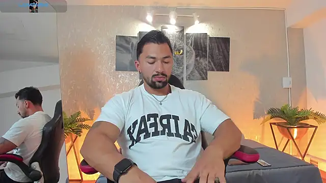 Snapshot of Regan__ chatting on 7, 12, 2024 Regan online show from 7, 12, 2024