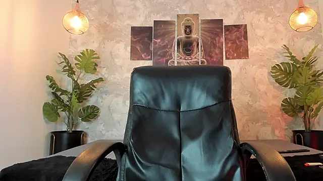 Snapshot of Regan__ chatting on 13, 3, 2025 Regan online show from 13, 3, 2025