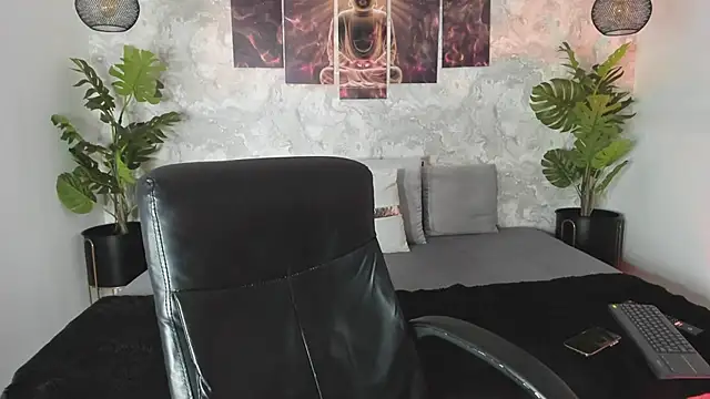 Snapshot of Regan__ chatting on 15, 3, 2025 Regan online show from 15, 3, 2025