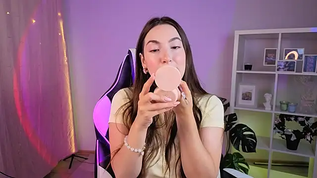 MelissaLovvv online show from 23, 6, 2026