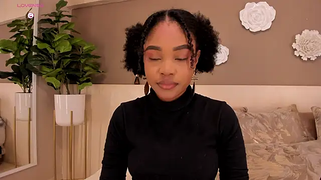 AriaFoster online show from 11, 11, 2025