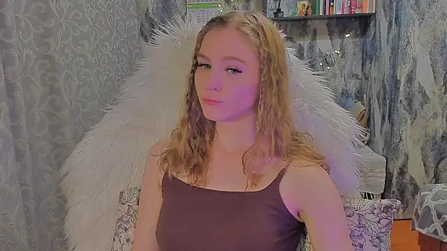 Snapshot of JuxxxsyBunx chatting on 10, 11, 2025 JuxxxsyBunx online show from 10, 11, 2025