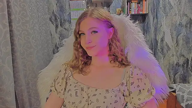 Snapshot of JuxxxsyBunx chatting on 11, 11, 2025 JuxxxsyBunx online show from 11, 11, 2025