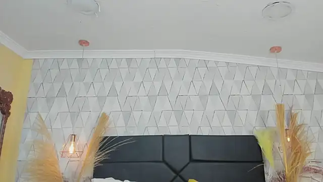 JustinePerry online show from 23, 2, 2026