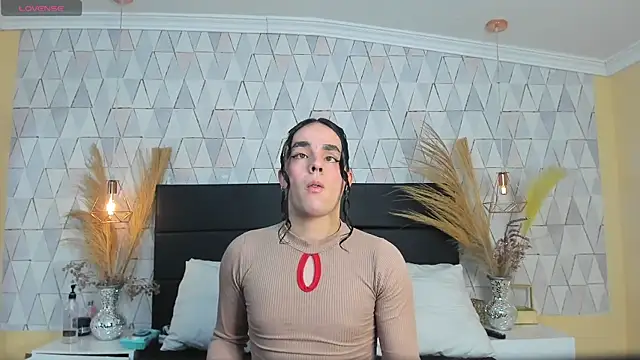 JustinePerry online show from 25, 3, 2026