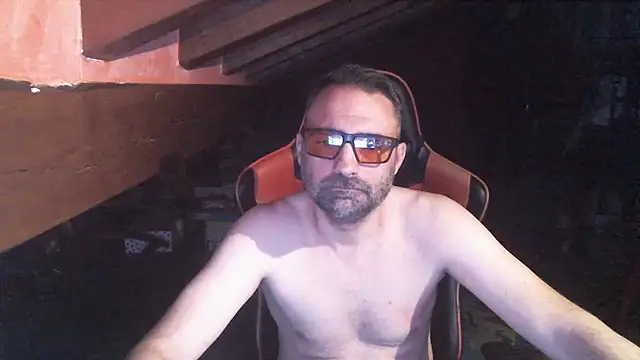 Snapshot of 6996horus chatting on 18, 11, 2025 6996horus online show from 18, 11, 2025