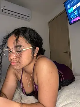 Lucy wilson5 online show from 1, 2, 2025