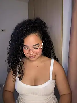 Lucy wilson5 online show from 17, 2, 2025