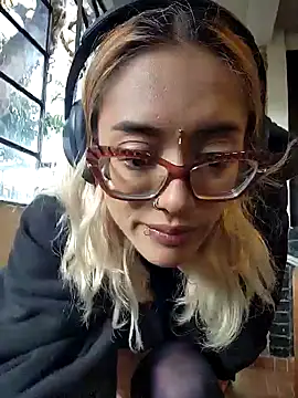 Snapshot of 911Calling chatting on 21, 1, 2025 911Calling online show from 21, 1, 2025