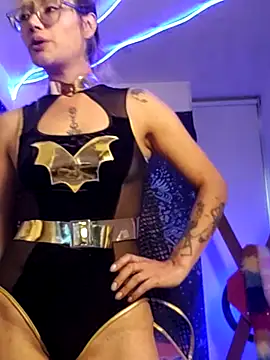 Snapshot of 911Calling chatting on 31, 10, 2025 911Calling online show from 31, 10, 2025