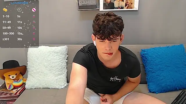 Angelo-cianuro- online show from 4, 1, 2025