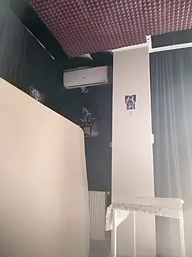 Lovely milk online show from 19, 9, 2025