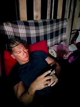 Lovely milk online show from 5, 11, 2025